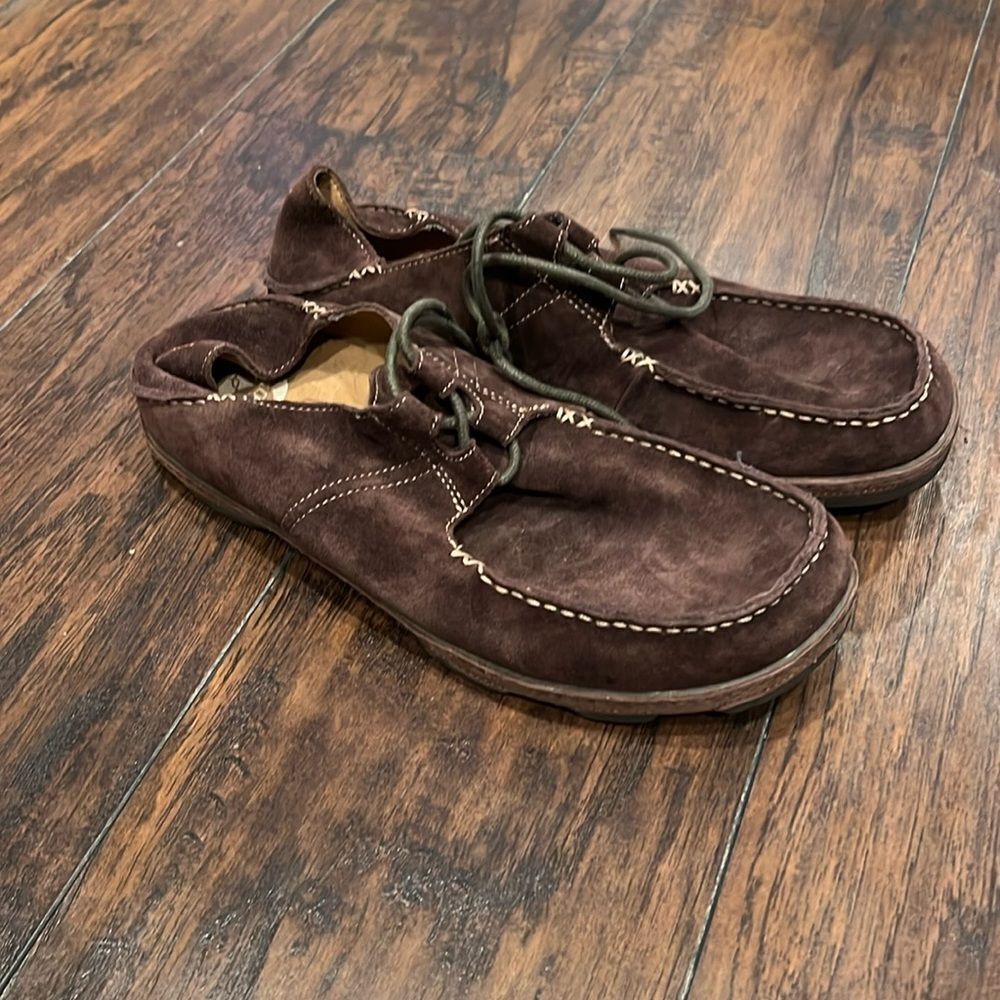 Olukai Ohana Nubuck lace up, or slip on, your choice, casual mens shoe Size 11